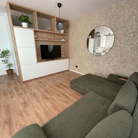 Apartman Petronela Bratislava Ngoại thất bức ảnh